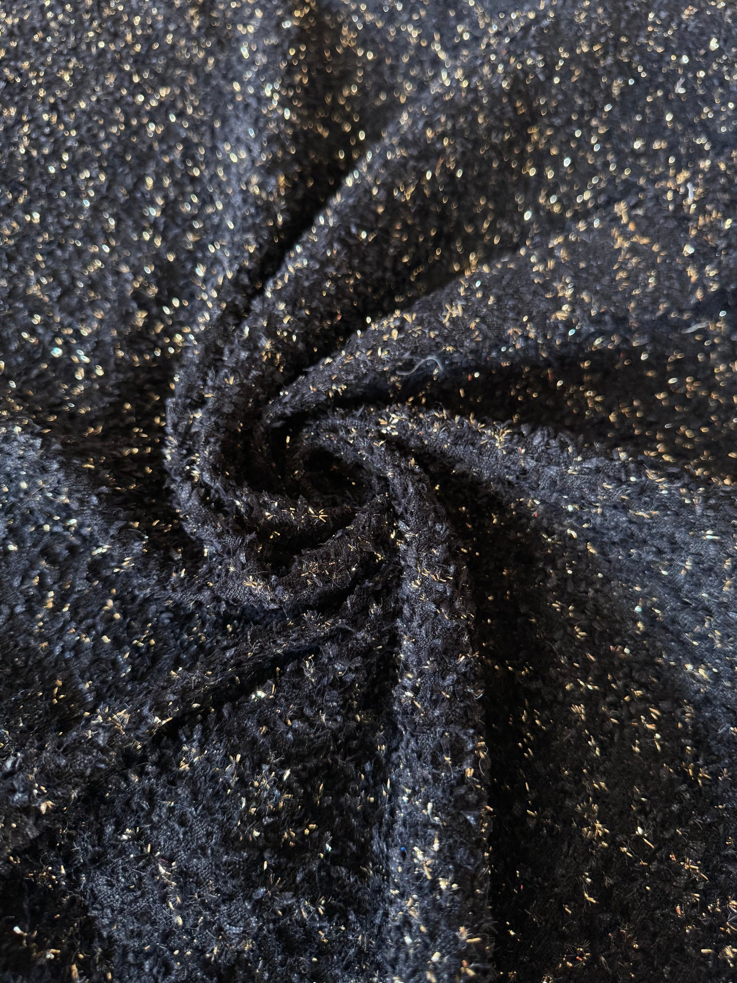 Tweed noir doré - L: 1,05