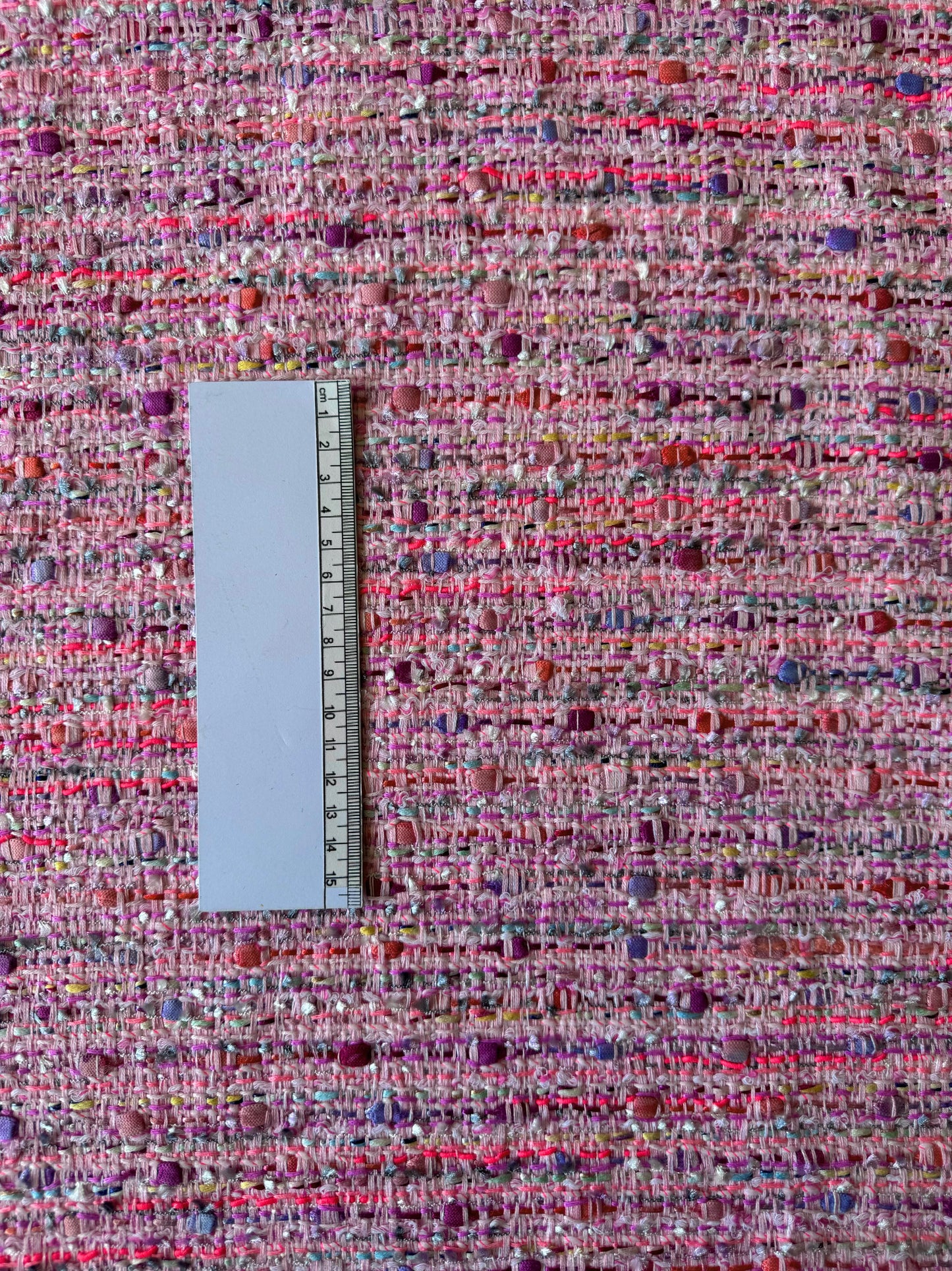 Tissu rose multicolor - L: 1,40 m