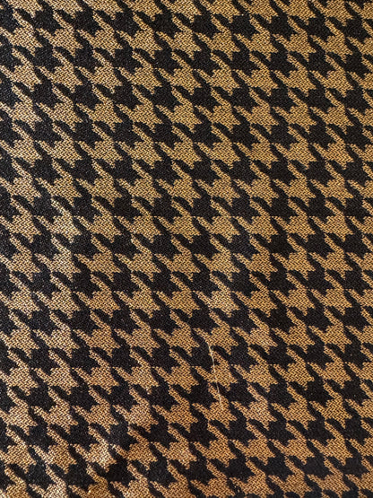 Black and gold houndstooth fabric - L: 1.30 m