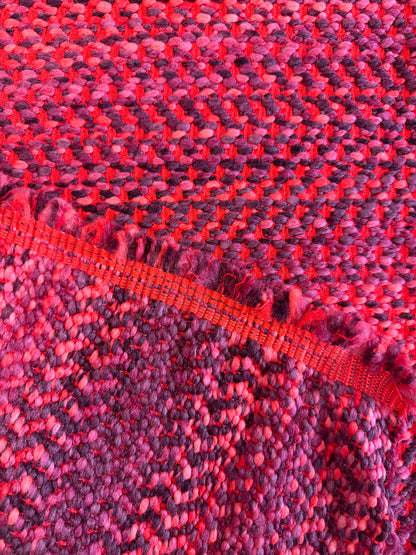 Tissu laineux rouge et violet - L: 2,40 m
